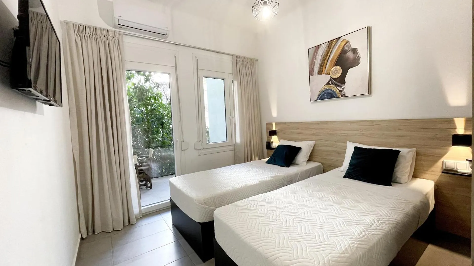 Studios 23 Rethymno 0*,