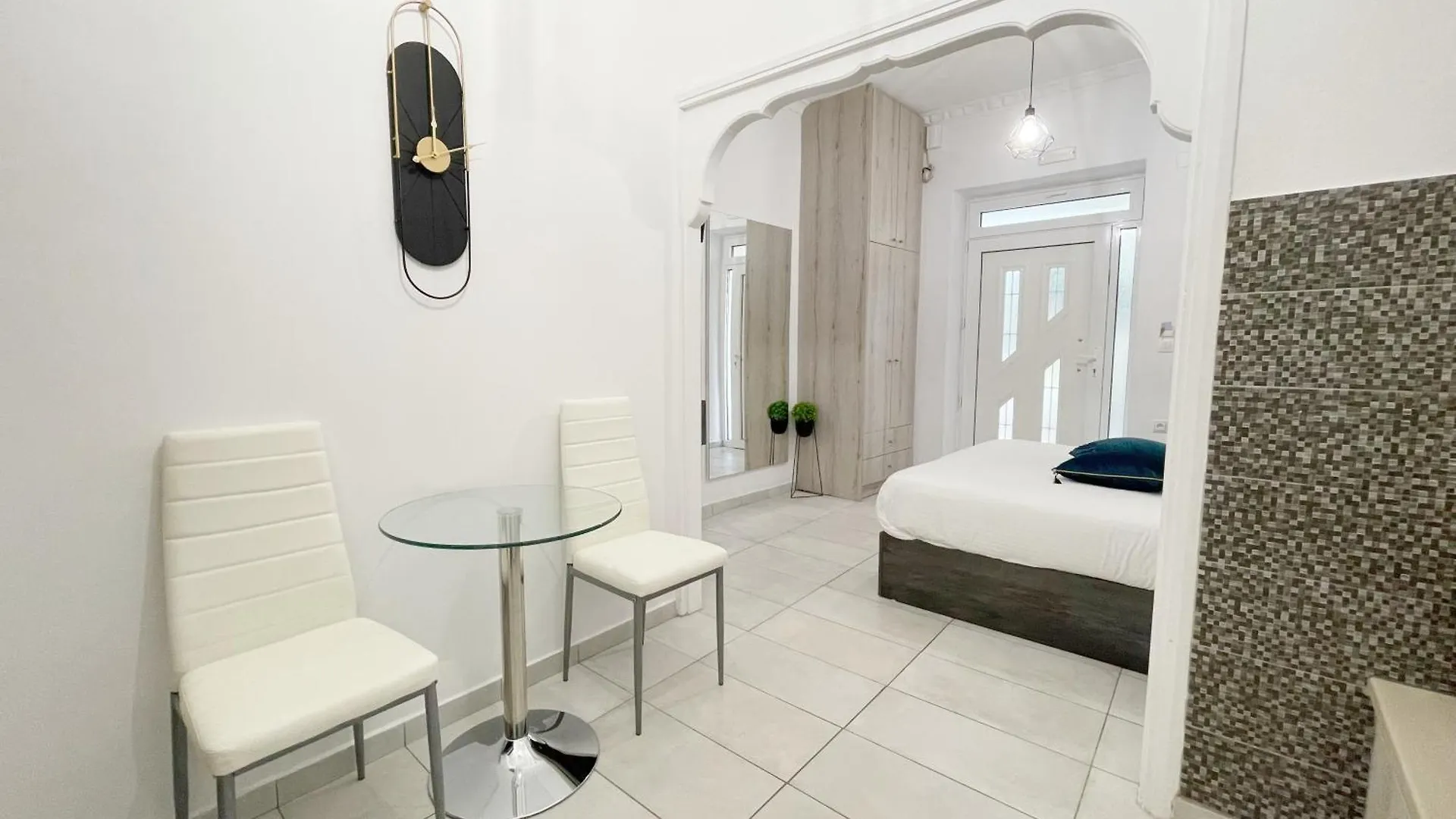 Studios 23 Ретимно